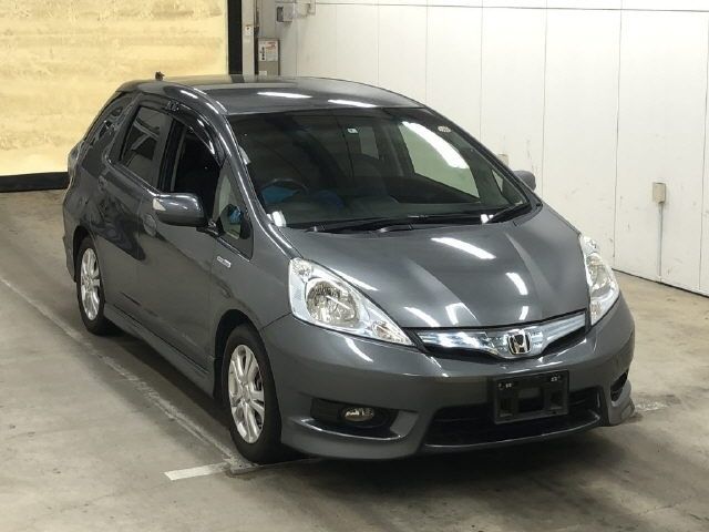 5023 Honda Fit shuttle GP2 2012 г. (IAA Osaka)